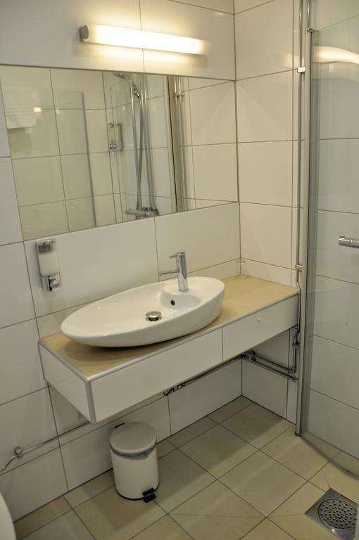 Ronneby Cityhotell Экстерьер фото